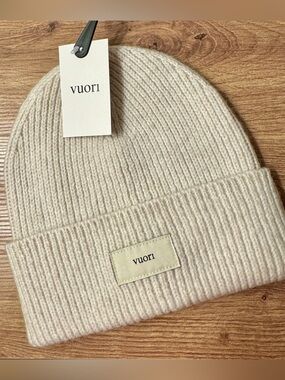 Vuori Label 2.0 Bone Heather Ribbed Fold-Over Beanie Hat NWT